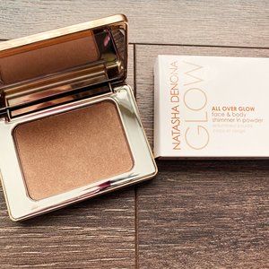 Natasha Denona All Over Glow Face and Body Shimmer